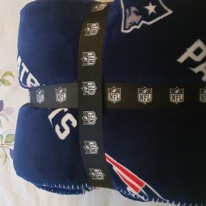 PATRIOTS blanket/throw